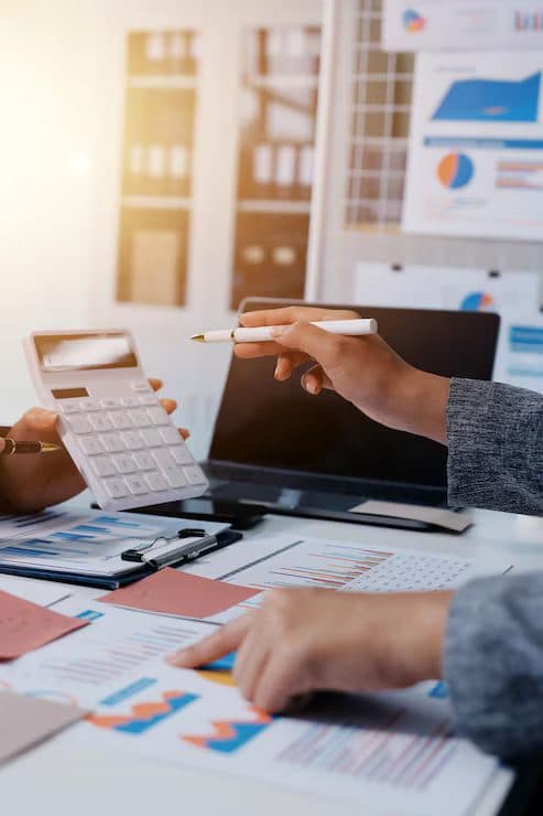 Servicios → Contabilidad